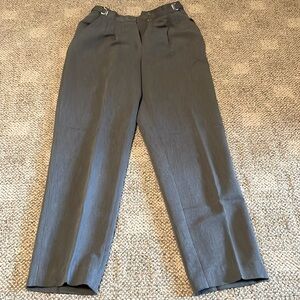 Gray women’s pants size 10 with stylish embezzlements on the belt